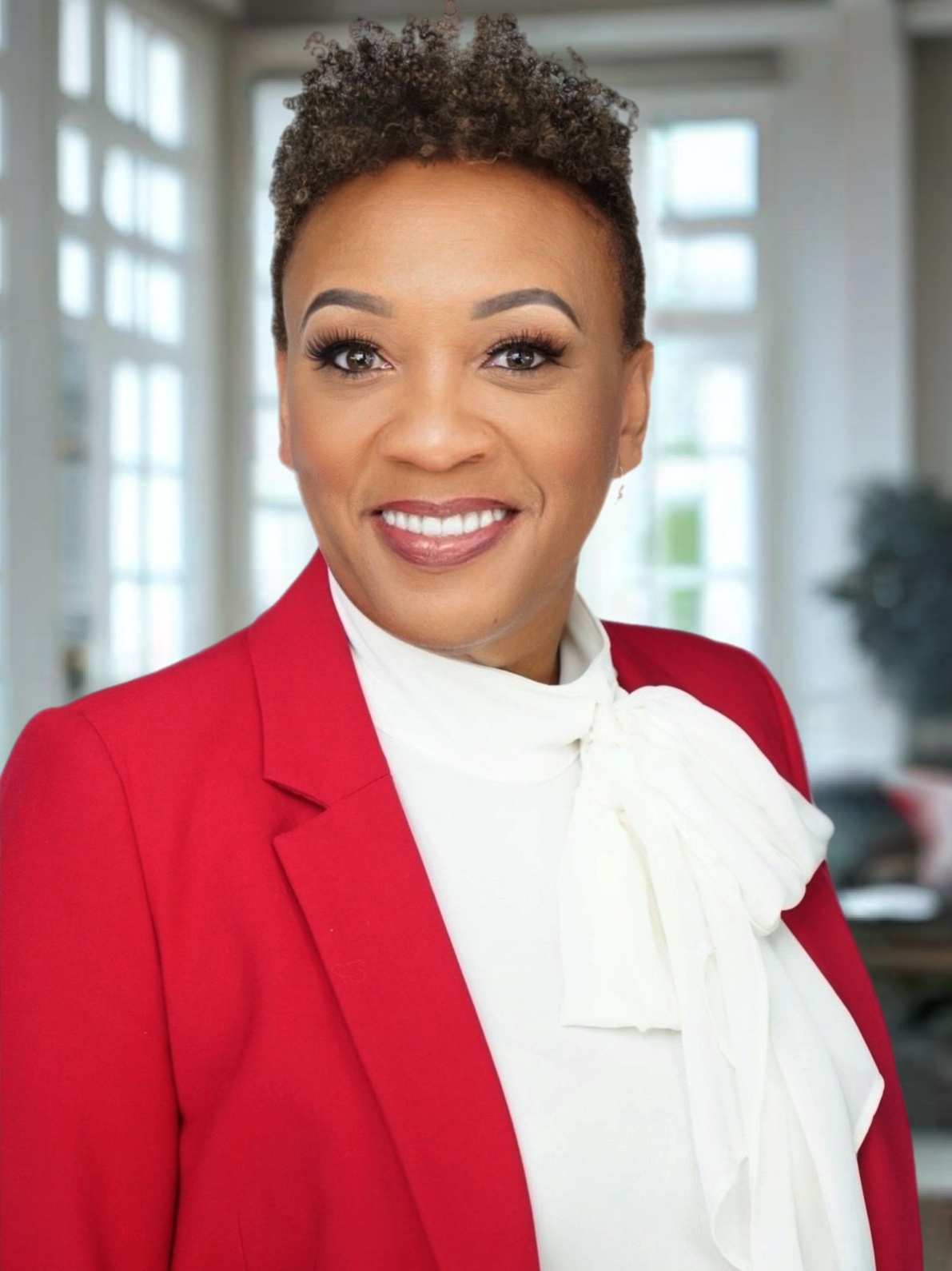 Jennifer Yancie — Host of ElevAIte